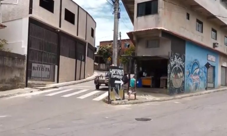 Vendedora é encontrada morta dentro de casa em Cariacica