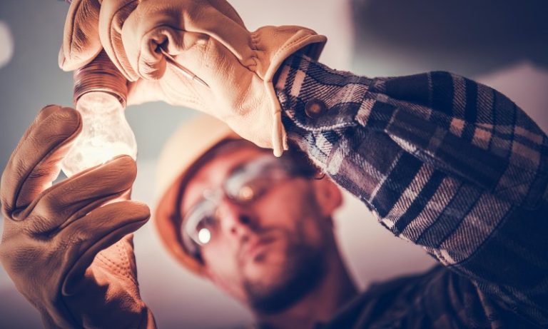 Agência do Trabalhador de Cariacica abre 551 vagas de emprego