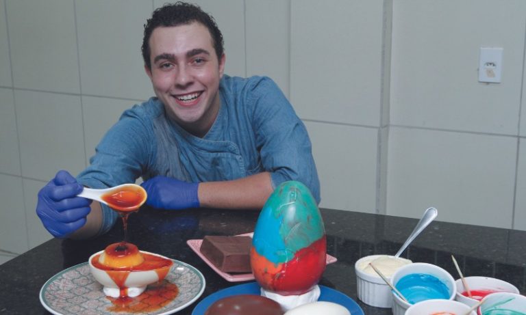 Chef ensina a preparar ovo de Páscoa de pudim