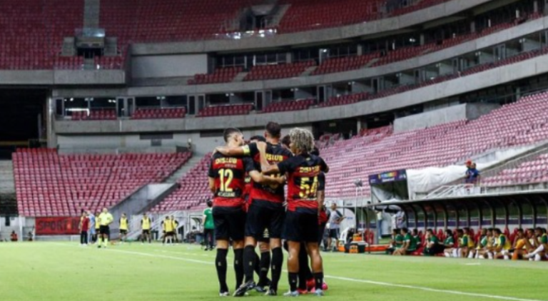 Com Arena vazia, Sport vacila contra Murici-AL, mas se classifica nos pênaltis
