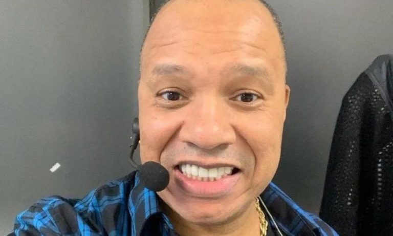 Com câncer, Anderson, do grupo Molejo, é internado com fortes dores