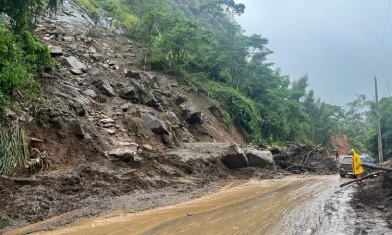 Crea alerta para riscos de deslizamento em estradas após chuvas no Sul do ES