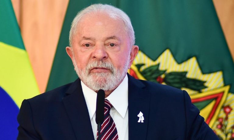 Data do golpe de 1964 tem menções discretas no governo após veto de Lula