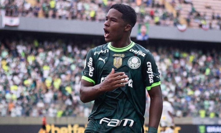 Endrick é o único brasileiro em lista com os melhores jogadores por idade