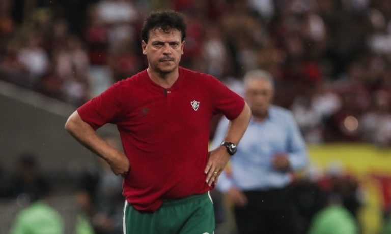 Fluminense espera acordo nas próximas semanas para renovar com Diniz