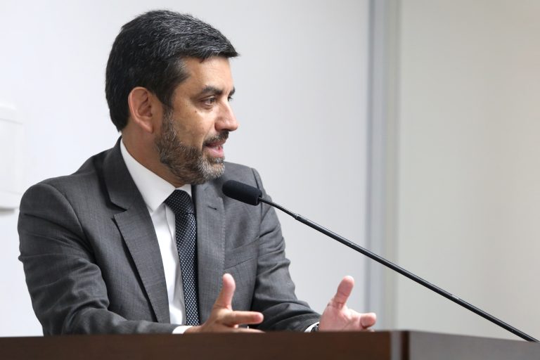 Furtos em unidades da Compesa comprometem abastecimento de água em Pernambuco