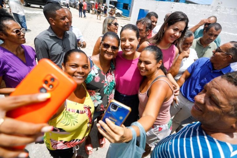 Governo de Pernambuco vai financiar obras em residências chefiadas por mulheres
