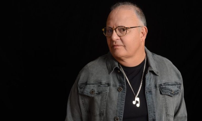 Guilherme Arantes abre a Semana do Consumidor do RioMar Recife com show gratuito