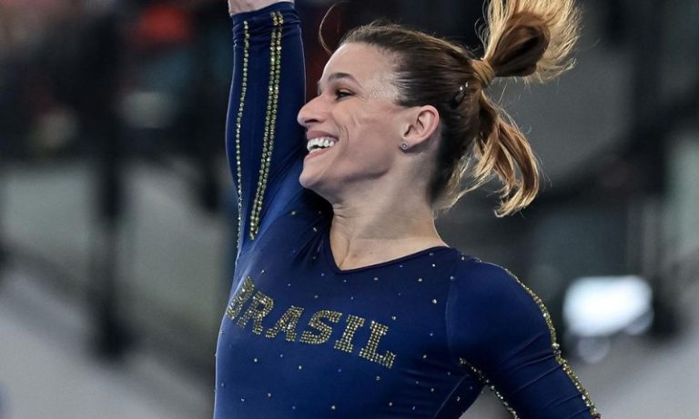 Jade Barbosa fatura ouro e Rebeca Andrade leva prata em Copa do Mundo de ginástica