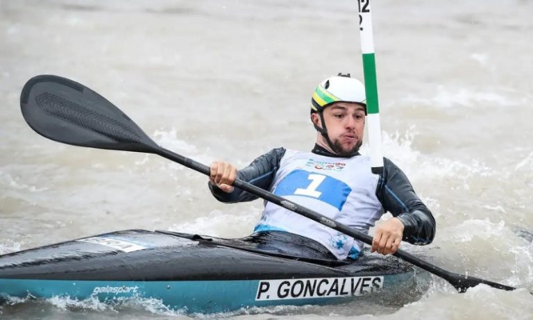 Pepê Gonçalves ganha seletiva do Pré-Olímpico de Canoagem e se garante em Paris
