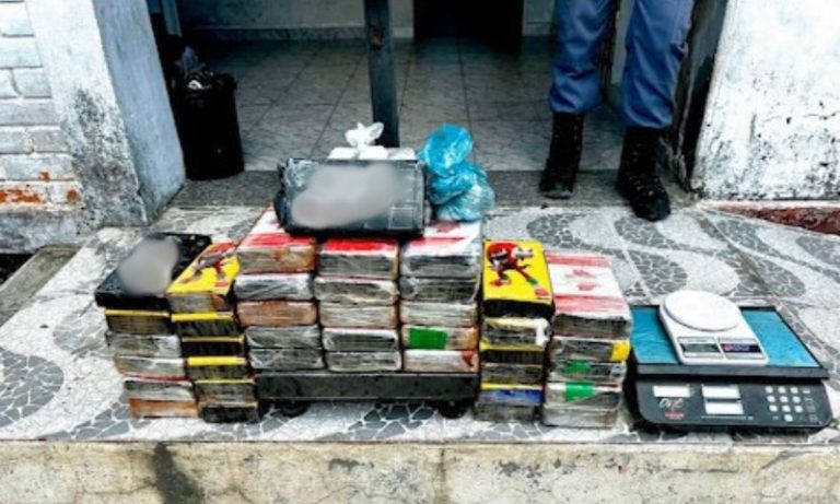 Polícia apreende cocaína avaliada em R$ 1,8 milhão no ES