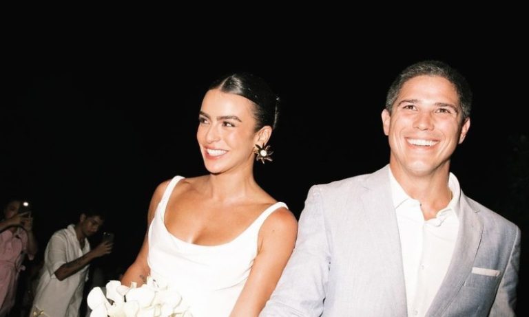 Rômulo Arantes se casa com Mari Saad e recebe felicitações de Cleo, sua ex