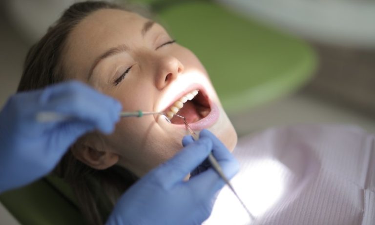 Saiba como agendar vaga para tratamento odontológico gratuito em Cariacica