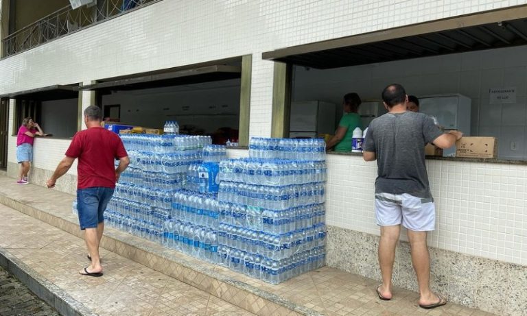 Saiba onde entregar doações para desabrigados pela chuva no ES