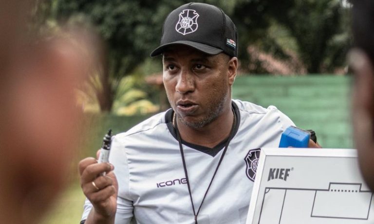 Treinador do Rio Branco é chamado de ‘macaco’ em partida no Kleber Andrade