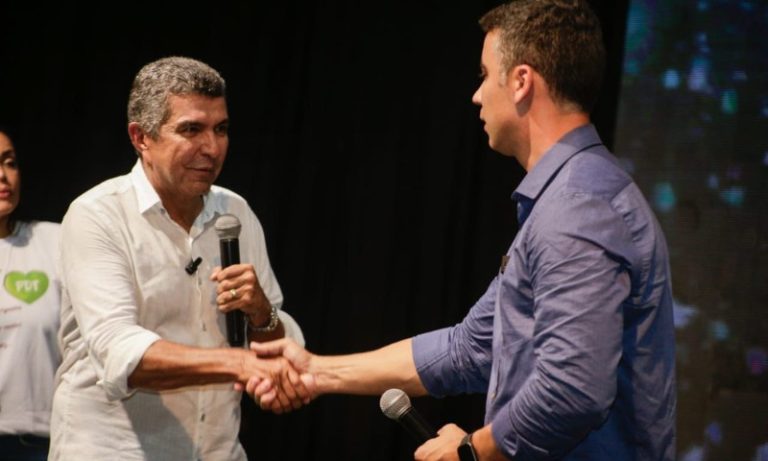 Vidigal diz que não disputará a reeleição e indica pré-candidato na Serra