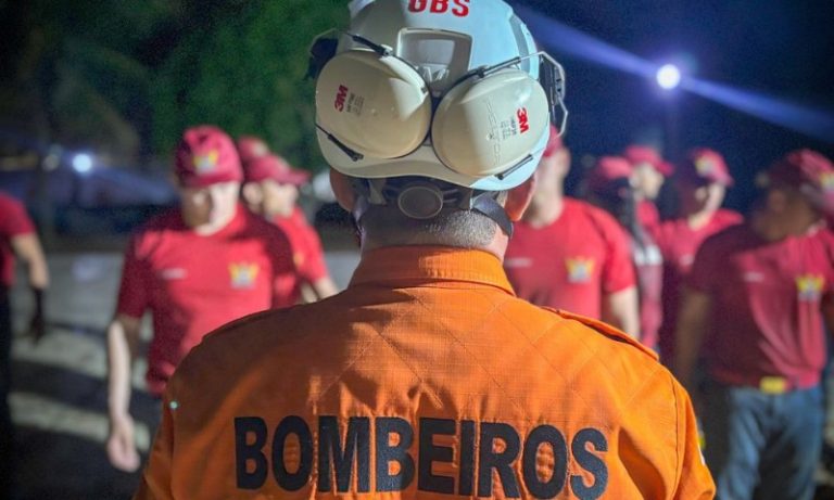 Vitima de acidente agride e ameaça bombeiros após recusar atendimento
