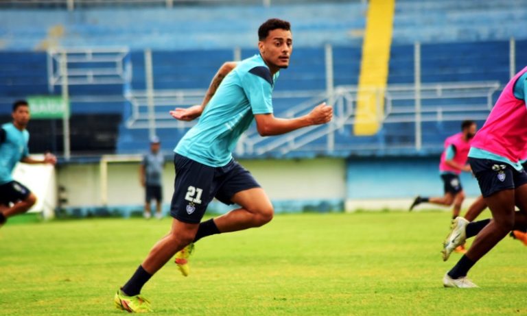 Vitória recebe o Real Noroeste de olho em vaga nas semifinais
