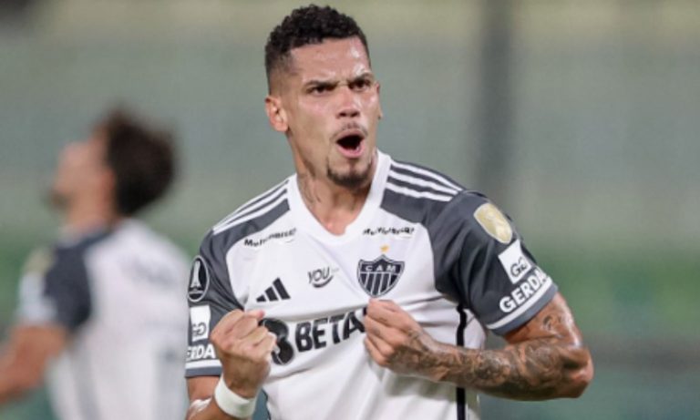 Atlético-MG liquida jogo no primeiro tempo e estreia com vitória na Libertadores