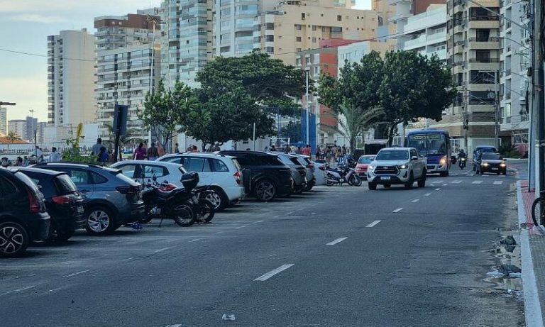 CPI vai investigar fiscal que aplicou 8.360 multas em oito meses em Guarapari