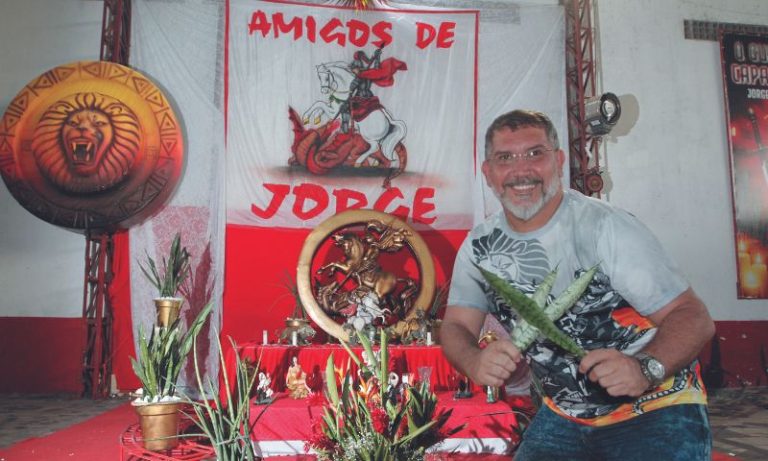 Bicampeã do Carnaval de Vitória, MUG vai homenagear São Jorge em 2025