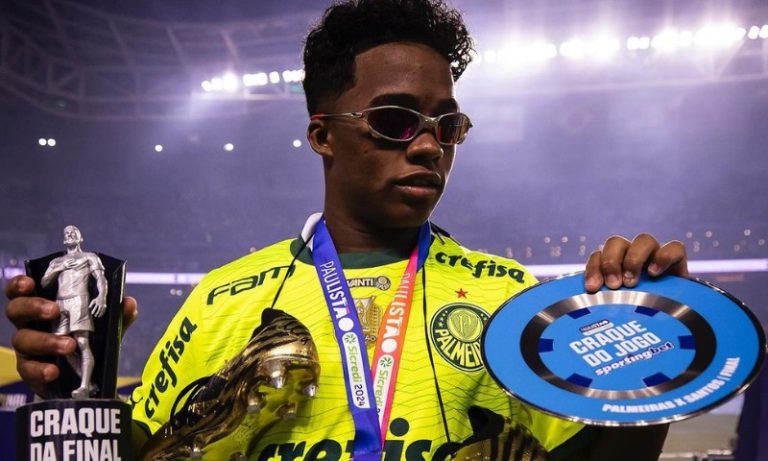 Endrick se despede do Paulistão com 5º título com Palmeiras