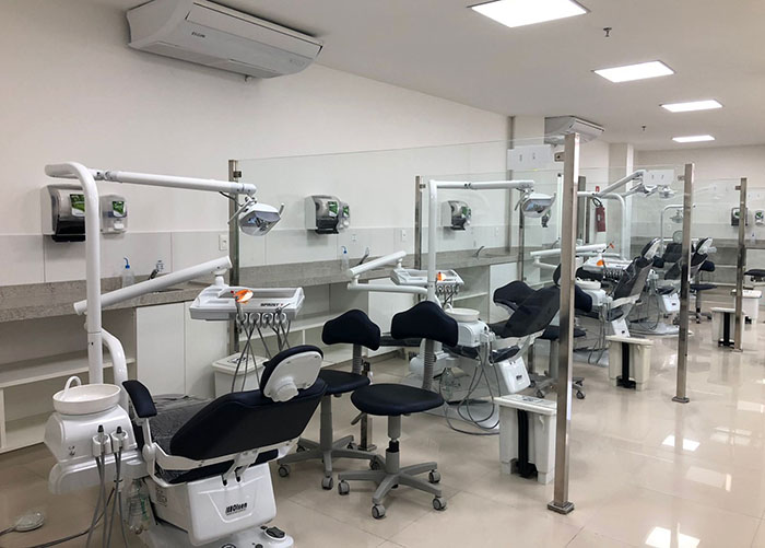 Faculdade oferece tratamento odontológico gratuito no Recife