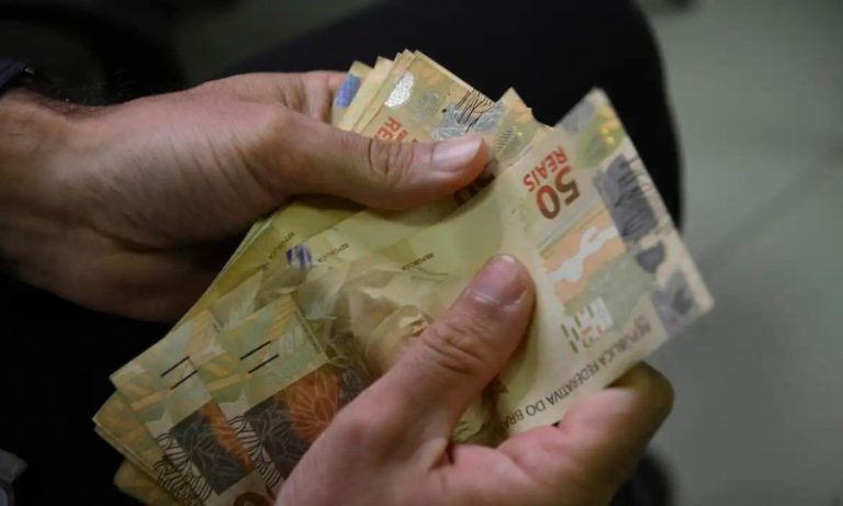Governo lança programa para ajudar a abrir empresa e quitar dívidas