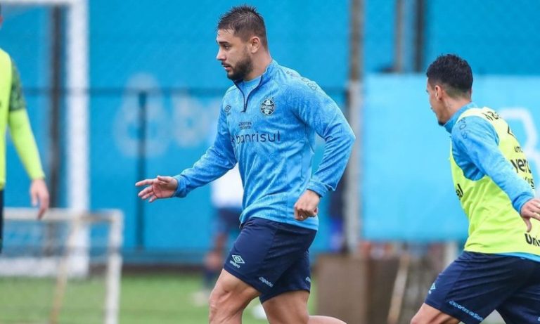 Grêmio enfrenta o líder Athletico-PR para buscar a reabilitação no Brasileirão