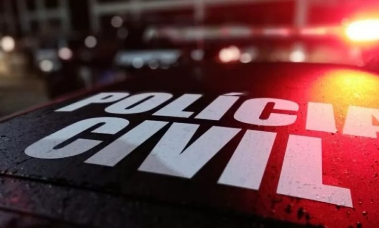 Homem morre após ser atacado por quatro pitbulls em quintal de casa em SC