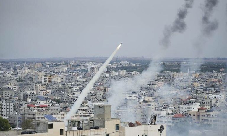 Imprensa da Europa fala em ‘Ocidente em alerta’ com escalada entre Israel e Irã