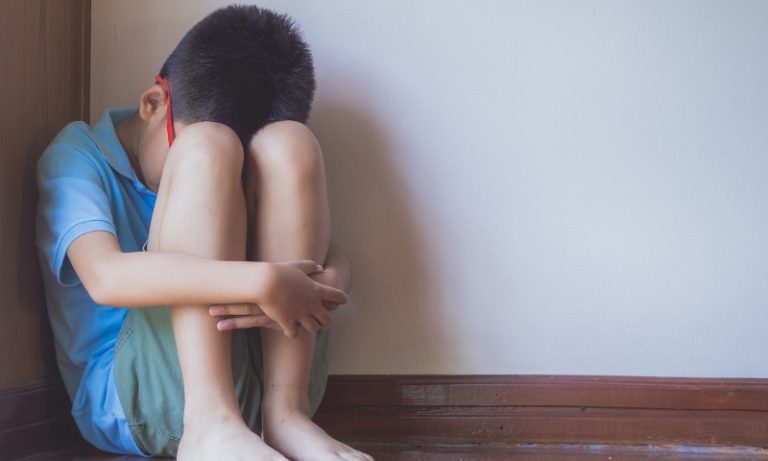 Muda prazo para busca de indenização por abuso sexual na infância e adolescência