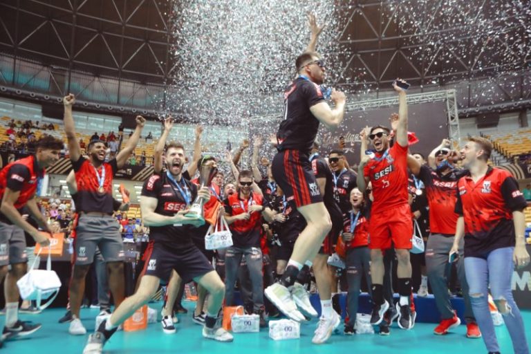 No Geraldão, Sesi-Bauru leva o título da Superliga Masculina de Vôlei