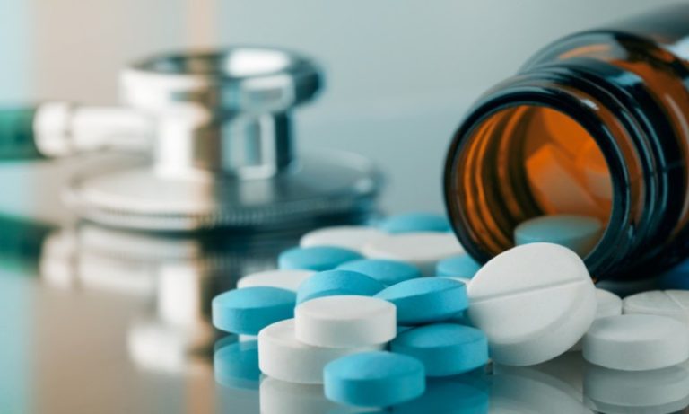 OMS alerta para o uso excessivo de antibióticos durante pandemia; conheça os riscos