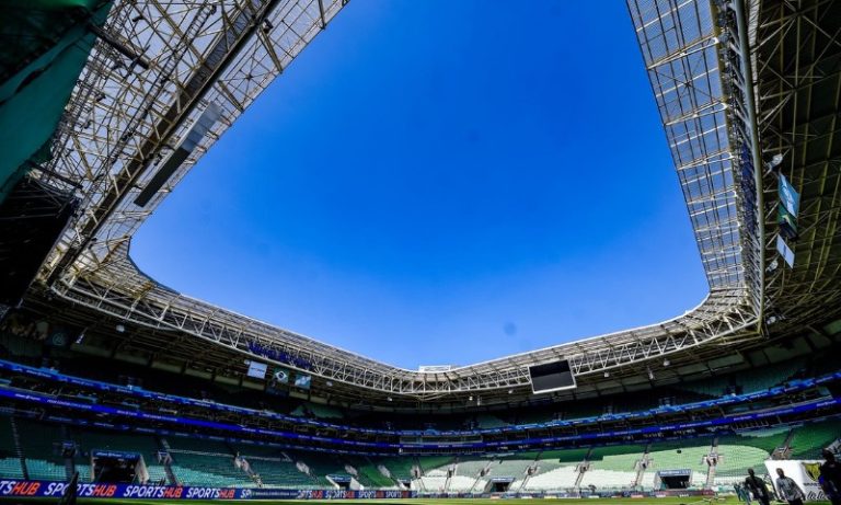 Palmeiras e Flamengo empatam sem gols em duelo com muitos cartões e pouco futebol