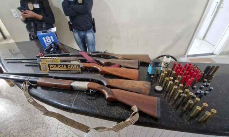 Quatro suspeitos são presos durante ação da polícia em Linhares