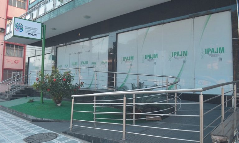 Recadastramento para aposentados no ES