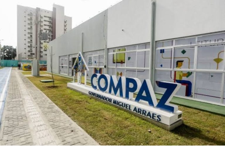 Adolescente de 15 anos é morto dentro do Compaz da Madalena