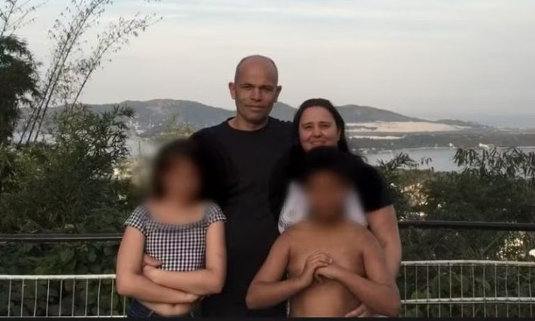 Adolescente mata os pais e a irmã em SP por ficar sem computador e celular