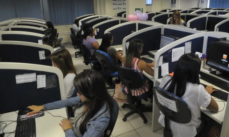 Anatel abre consulta para ampliar prefixo 0303 nas ligações comerciais