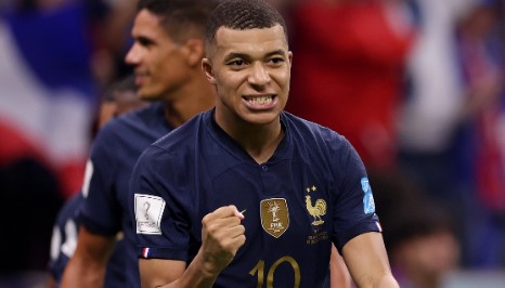 Após encerrar ciclo no PSG, Mbappé diz que anunciará seu novo clube em breve