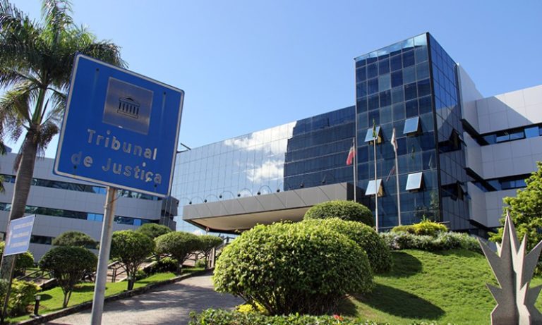 Assembleia aprova reajuste de 4,5% para servidores do Tribunal de Justiça do ES