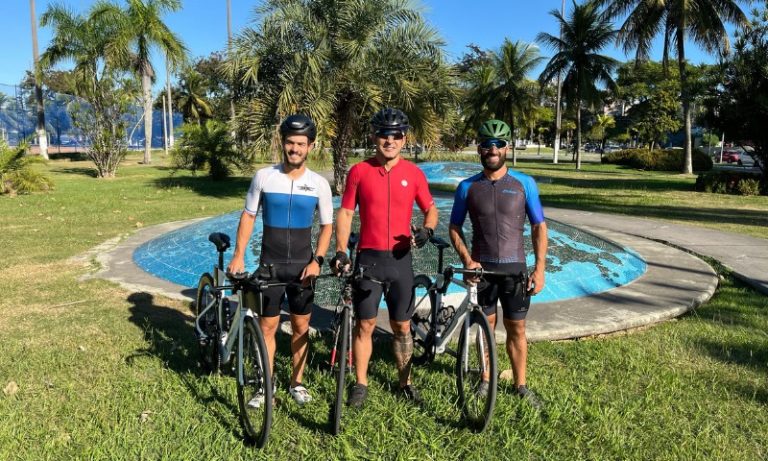Atletas capixabas chegam ao Rio após pedalar mais de 500 quilômetros
