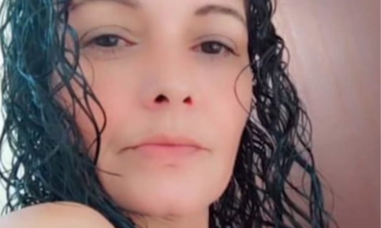Bandidos encapuzados invadem casa, matam mulher e atiram em duas jovens em Colatina