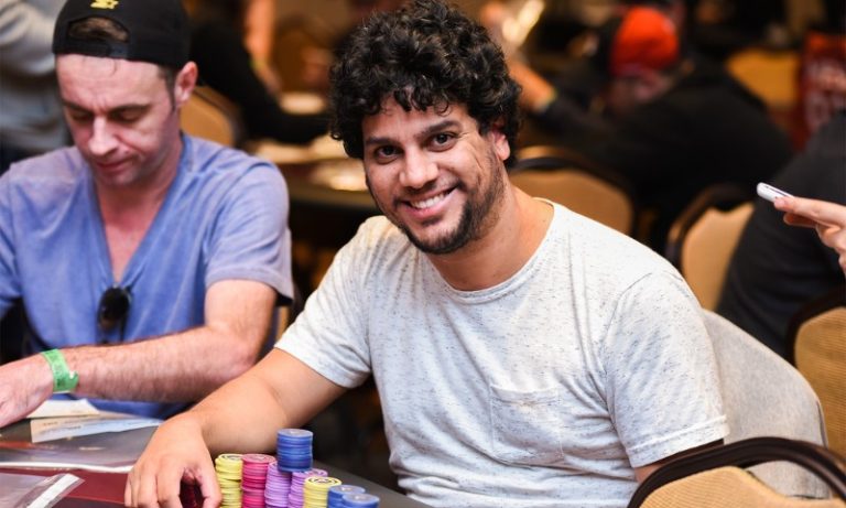 Capixaba campeão mundial de pôquer morre aos 35 anos