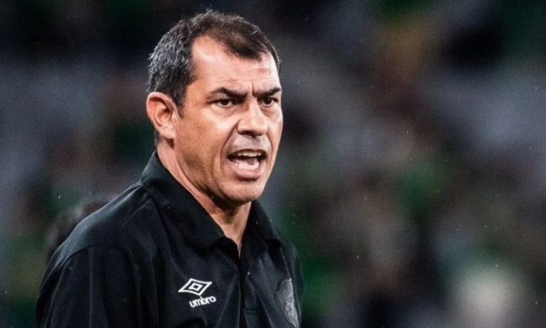 Carille festeja liderança, mas cobra início melhor do Santos: ‘Entrar acordados’