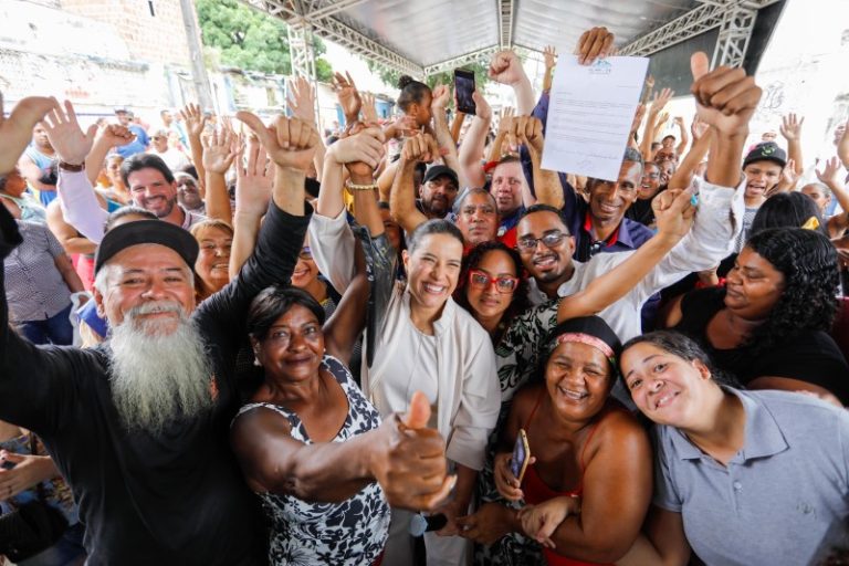 Governo de Pernambuco doa cinco terrenos para construção de habitacionais no Estado