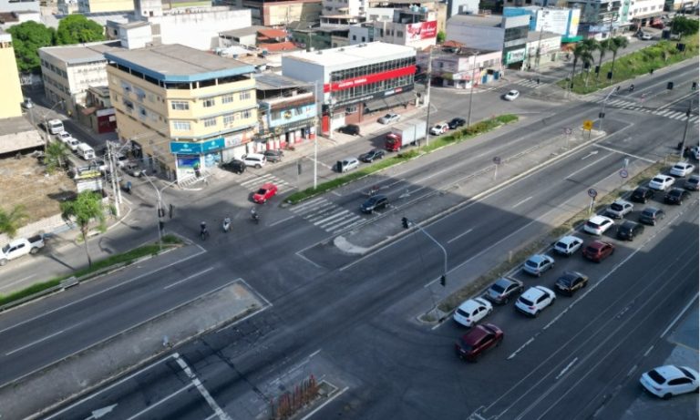 Interdições no trânsito para obras de viaduto em Cariacica neste fim de semana