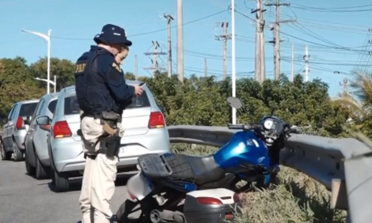 Jovem morre após sofrer acidente de moto a caminho do trabalho em Cariacica