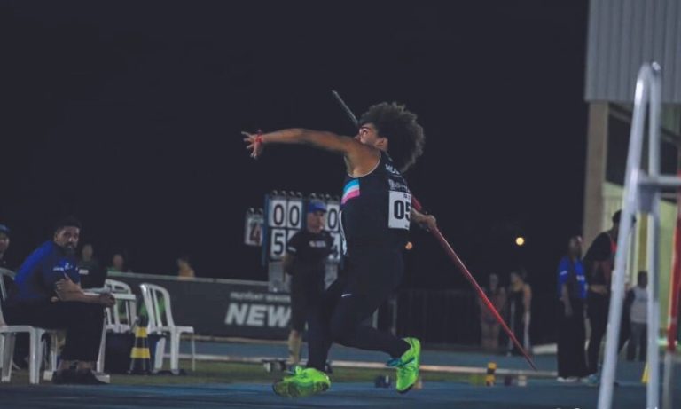Lançamento de dardo: capixaba se destaca no atletismo